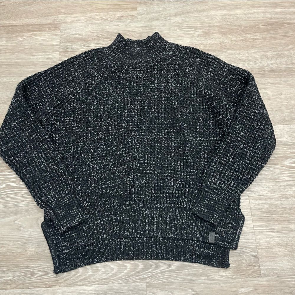 Roots Chunky Knit Cotton Ribbed Gray Black Sweater